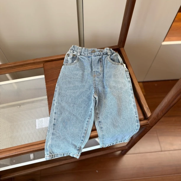 【编号B824】FT-63-06-裤腰两粒扣牛仔裤蓝色-饭团