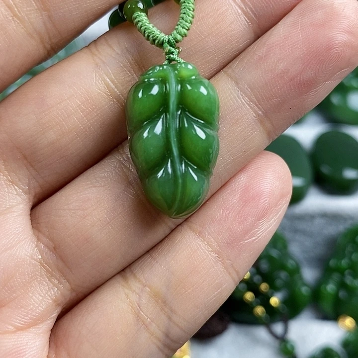 吊坠(不含链)未镶嵌和田玉（碧玉）