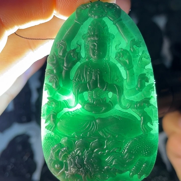 定制翡翠未镶嵌千手观音