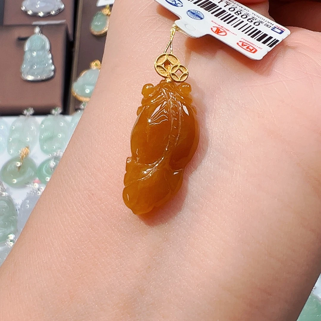 翡翠18K金镶嵌吊坠(不含链)金鱼