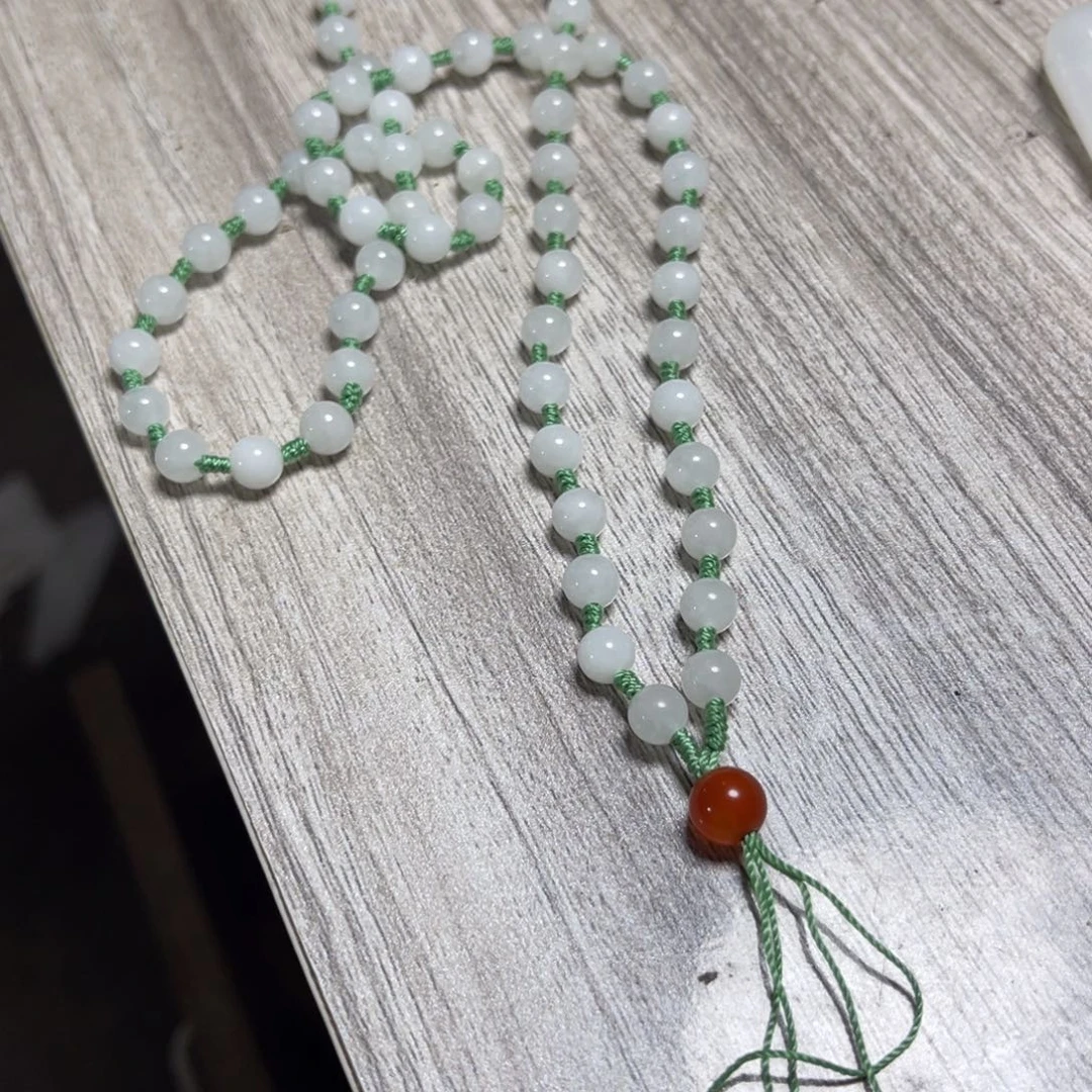 硅化玉未镶嵌颈饰