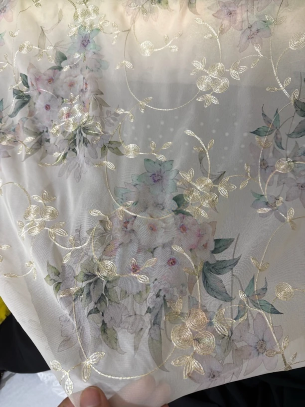 夏季薄款雪纺印花绣花布料 连衣裙吊带裙旗袍裙面料