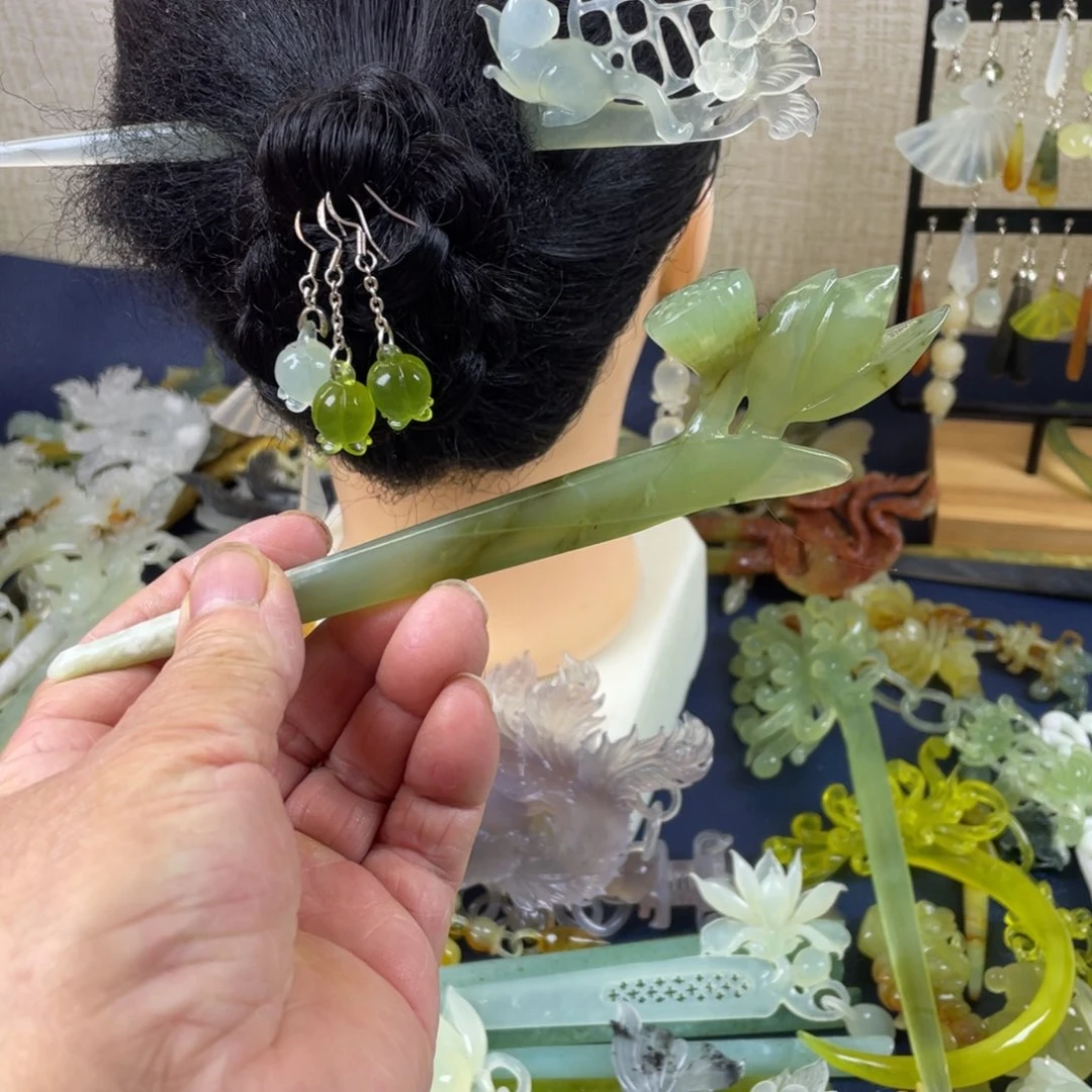 蛇纹石玉未镶嵌发饰