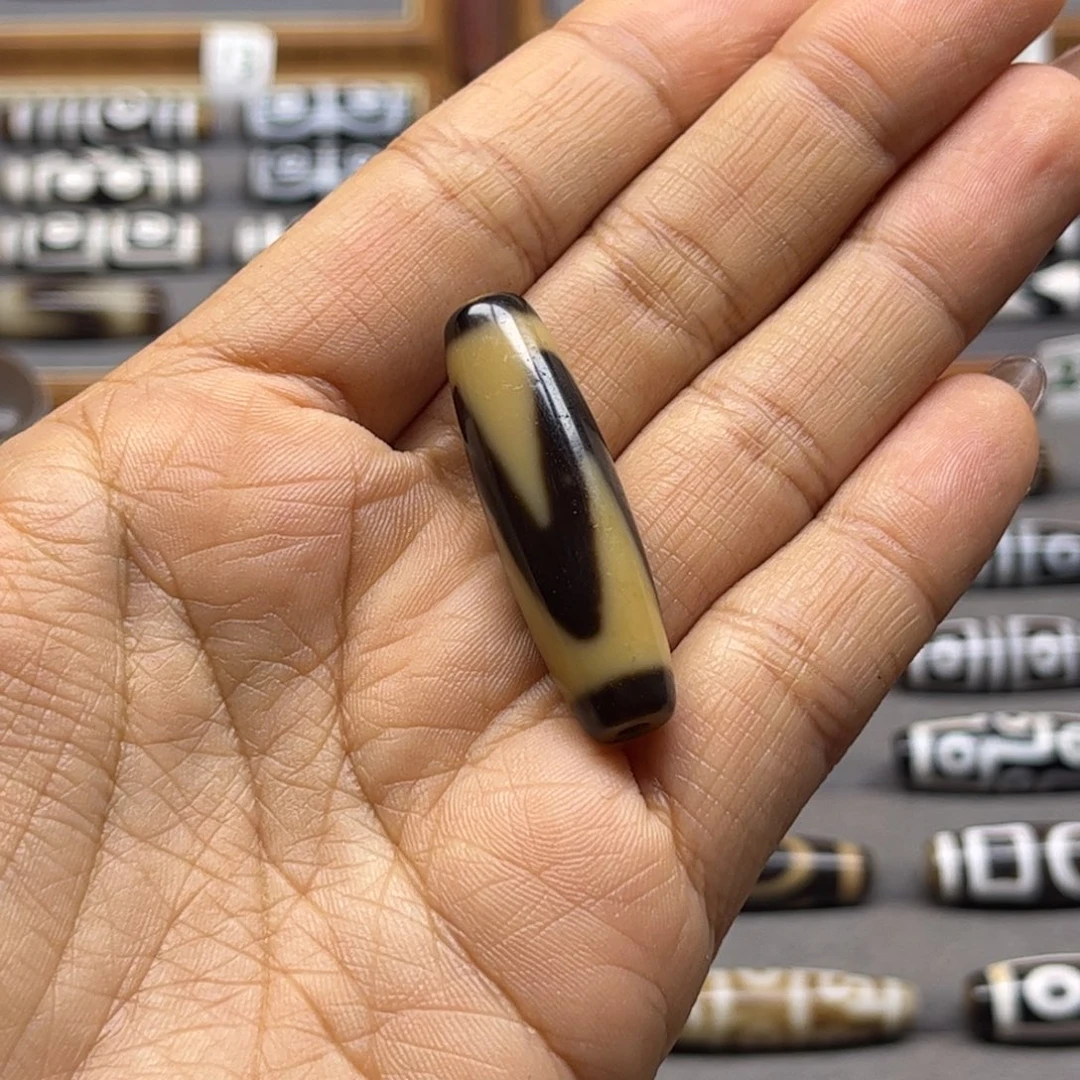 我***烤玛瑙/玉髓（覆膜）未镶嵌颈饰