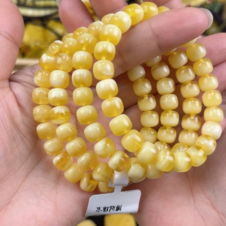 琥珀珠宝奇石未镶嵌琥珀，多样性发其一