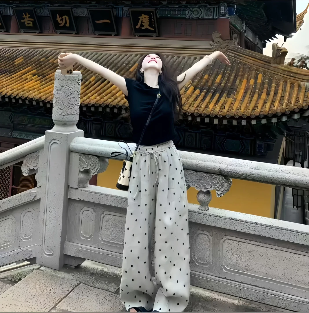 2025夏季纯欲慵懒风女装一字肩黑色上衣时尚百搭显瘦波点阔腿长裤