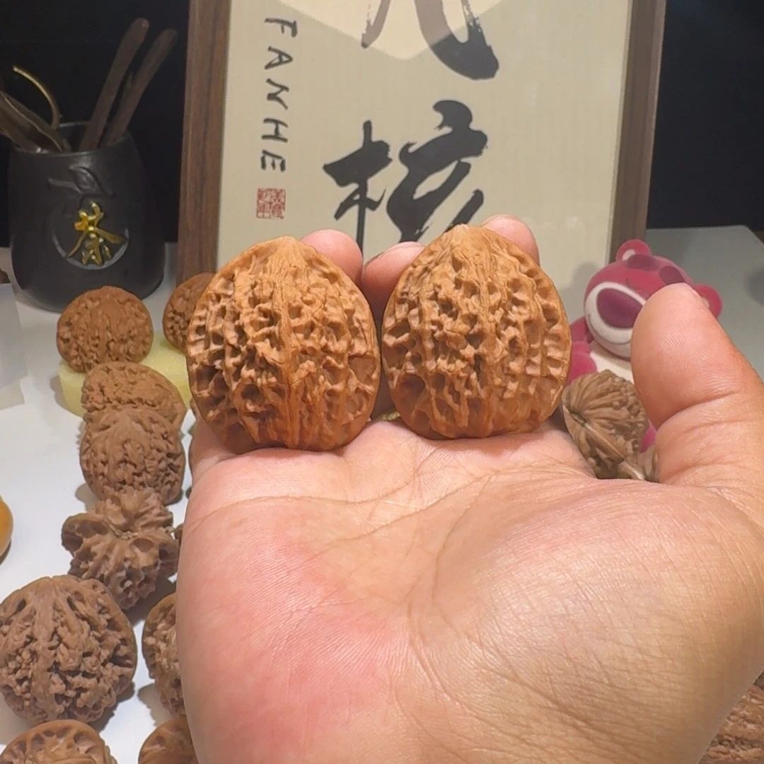 文玩核桃吊坠40尺寸野核九龙筋