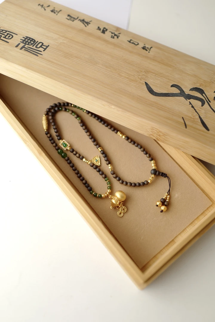 沉香【沉水级】圆珠沉香多圈葫芦手串 七 XK25418