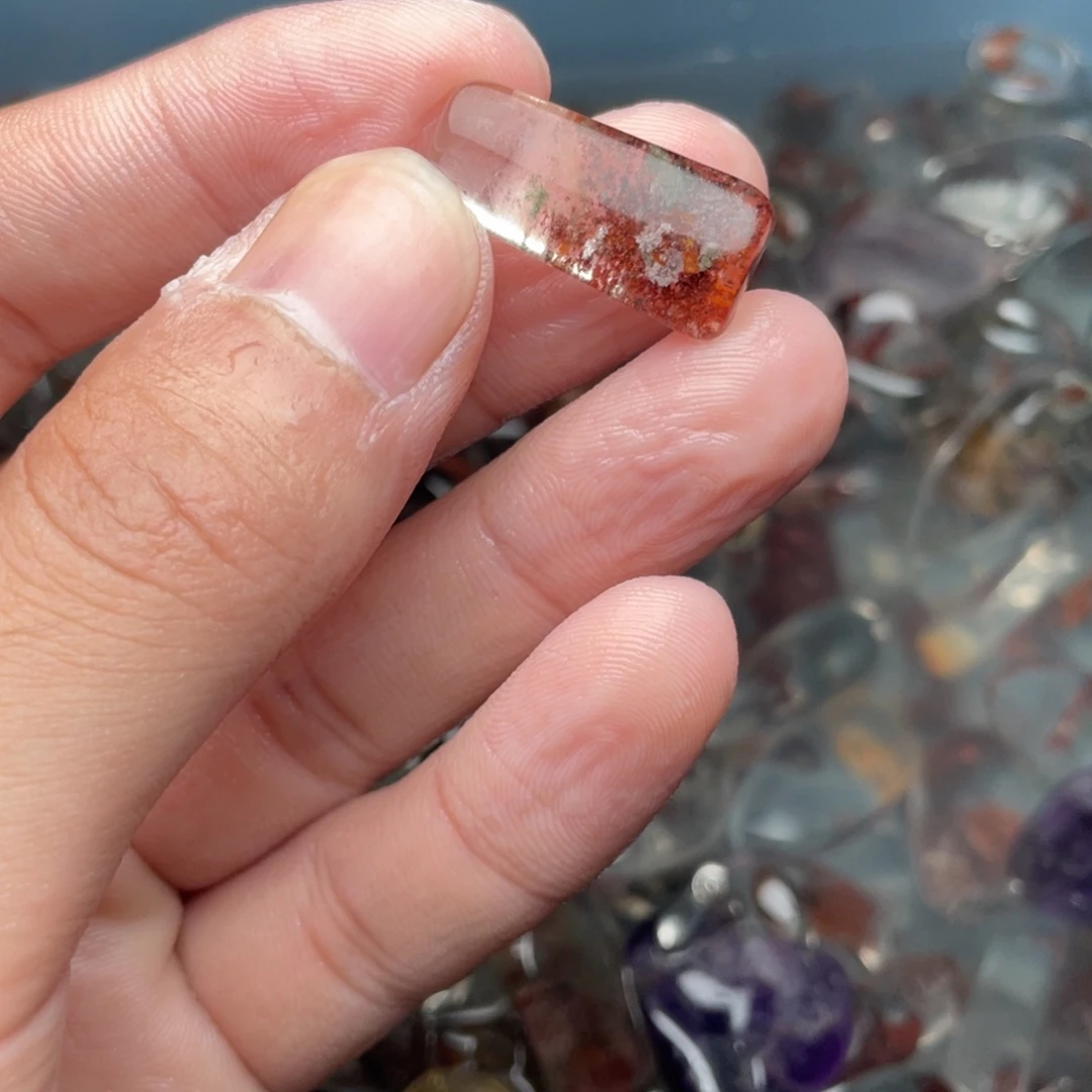 星***a只买单纯的吊坠，没带链子，属的性质。