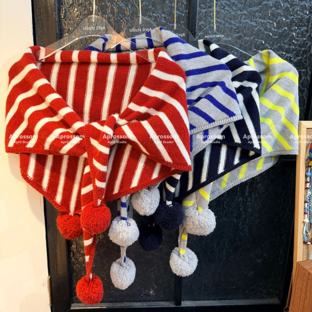 2025韩系三角巾披肩女秋冬季氛围感围巾保暖围脖装饰AL251011