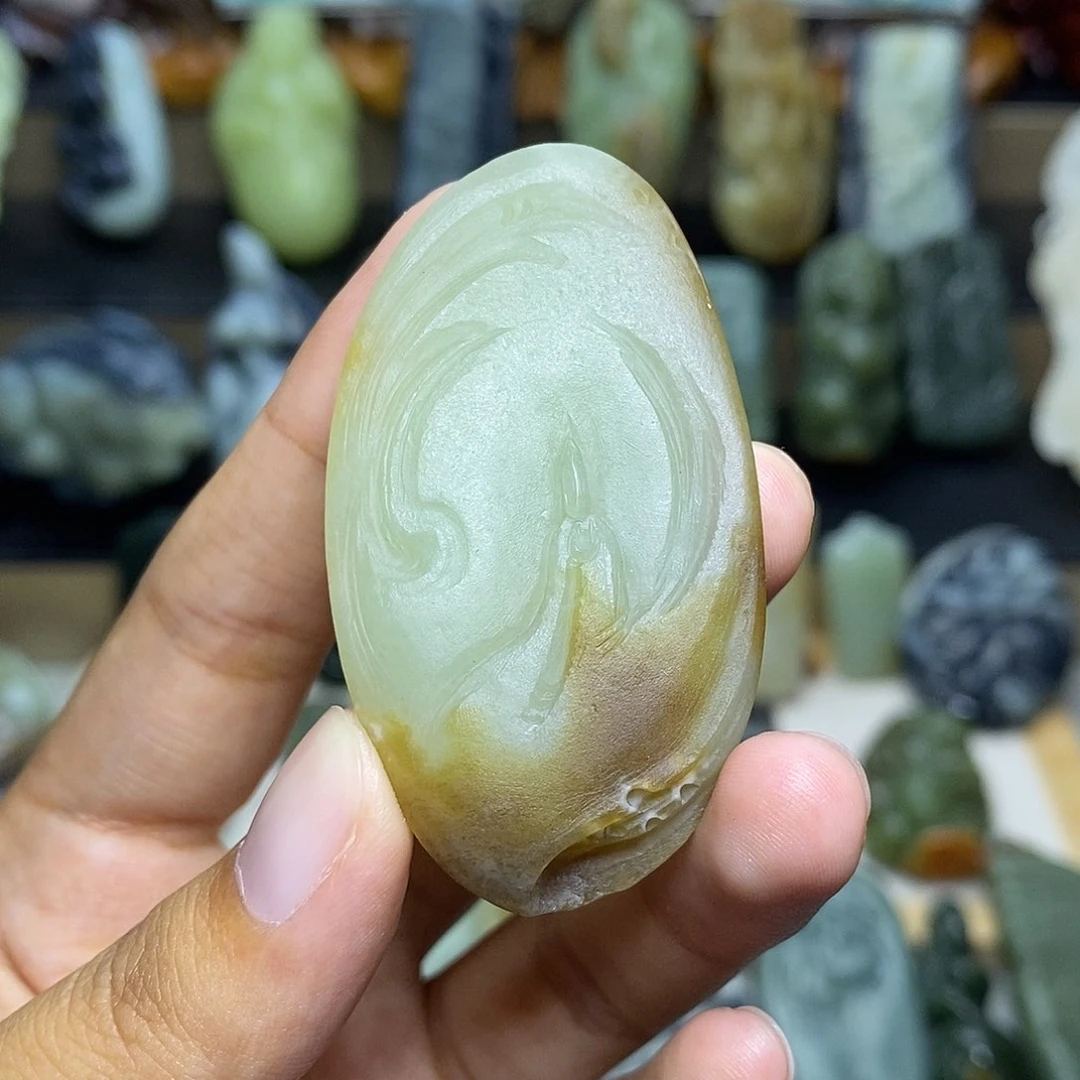 颈饰未镶嵌和田玉东**宝