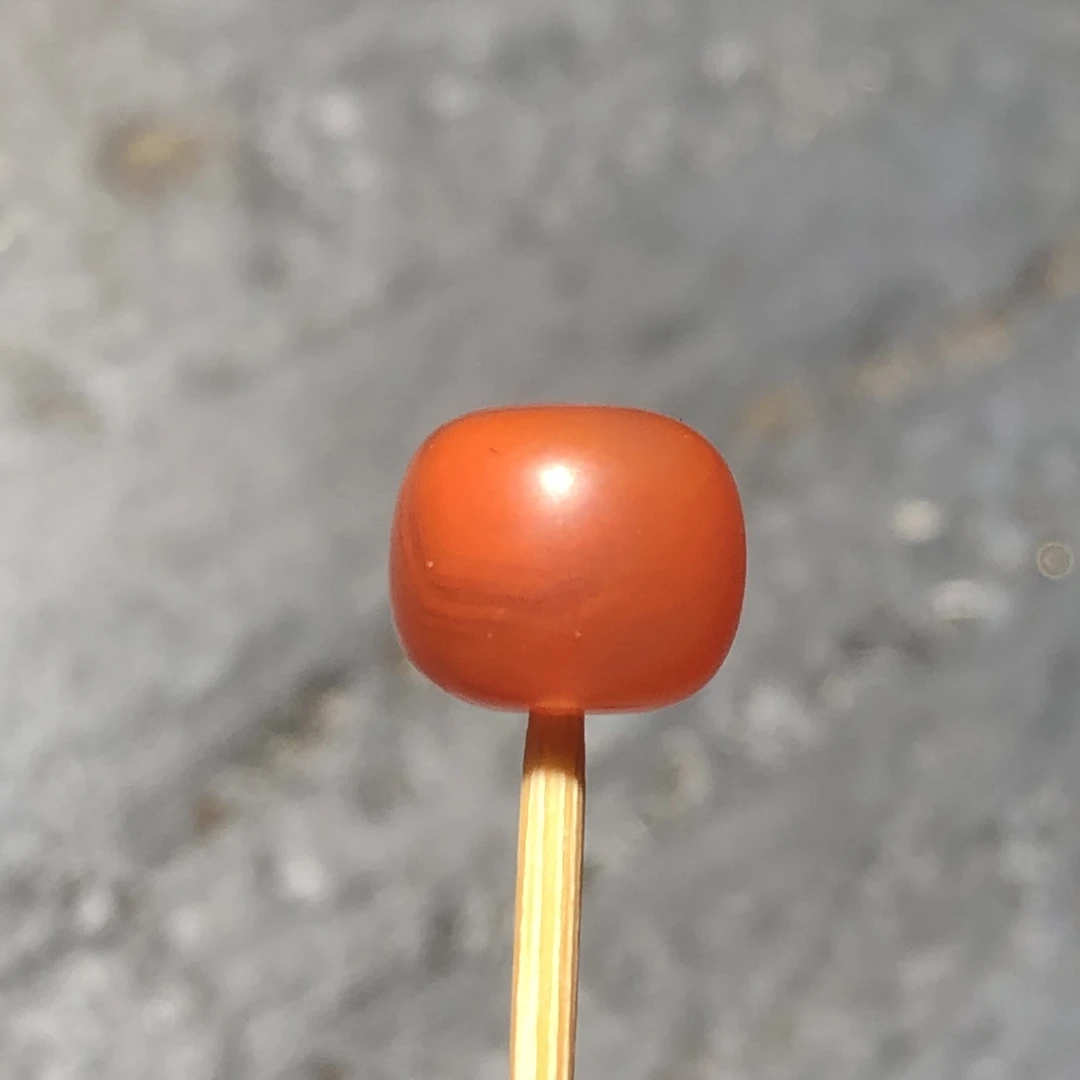 川料原矿南红纯手工打磨尺寸7.5x8.5，无裂