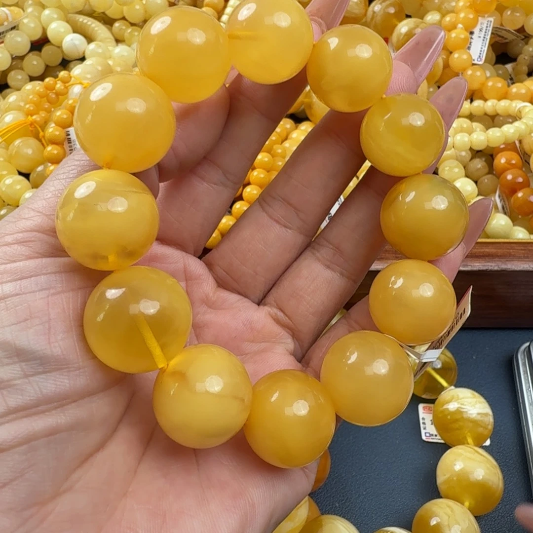 琥珀未镶嵌珠宝奇石