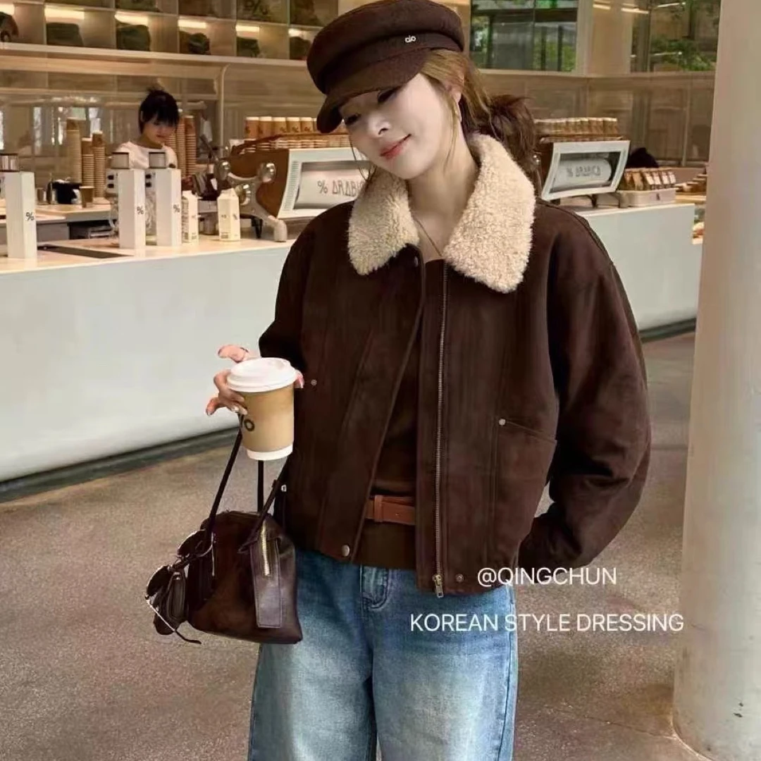 1036 羊羔毛翻领拼接鹿皮绒外套女欧货新款短款上衣女