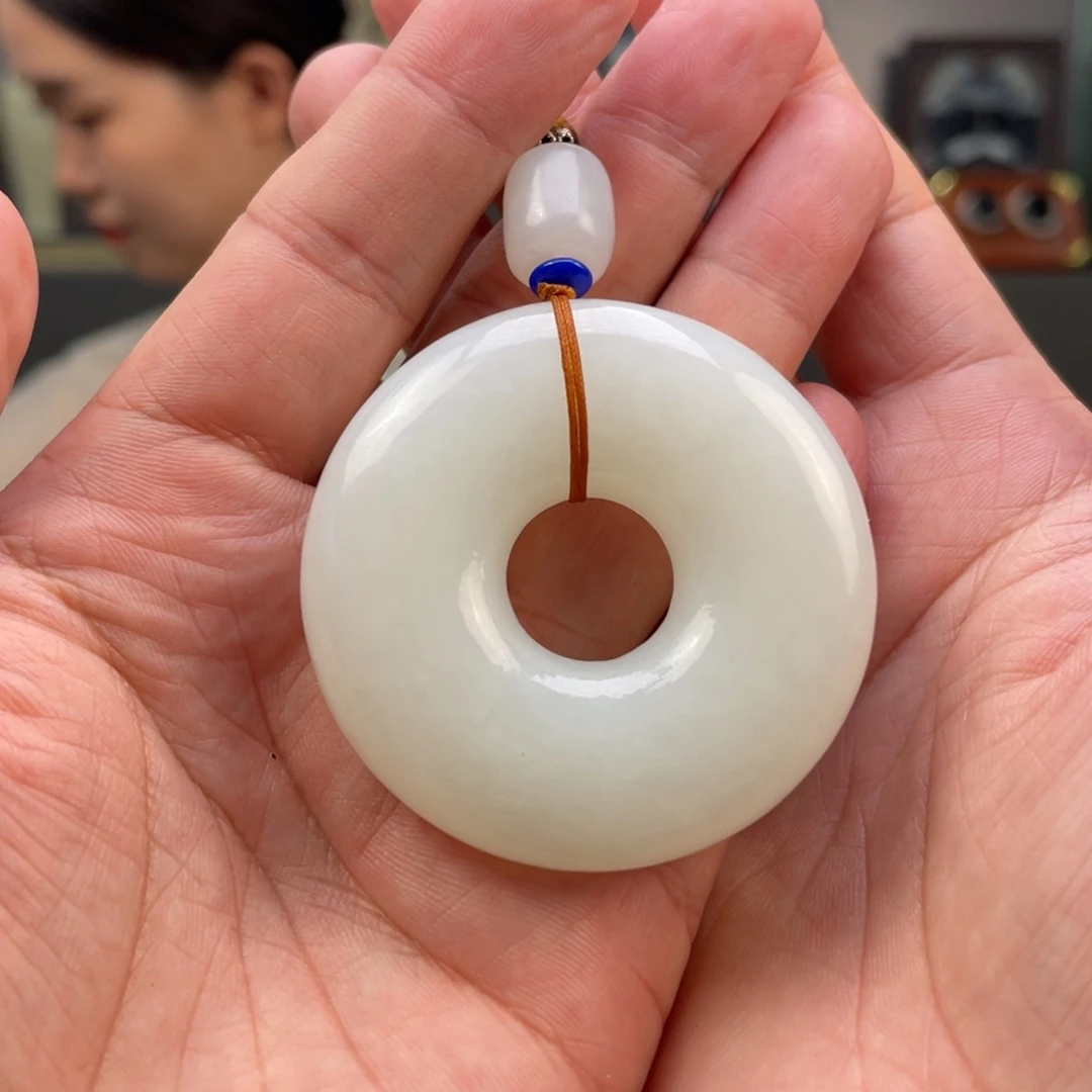 未镶嵌和田玉挂件