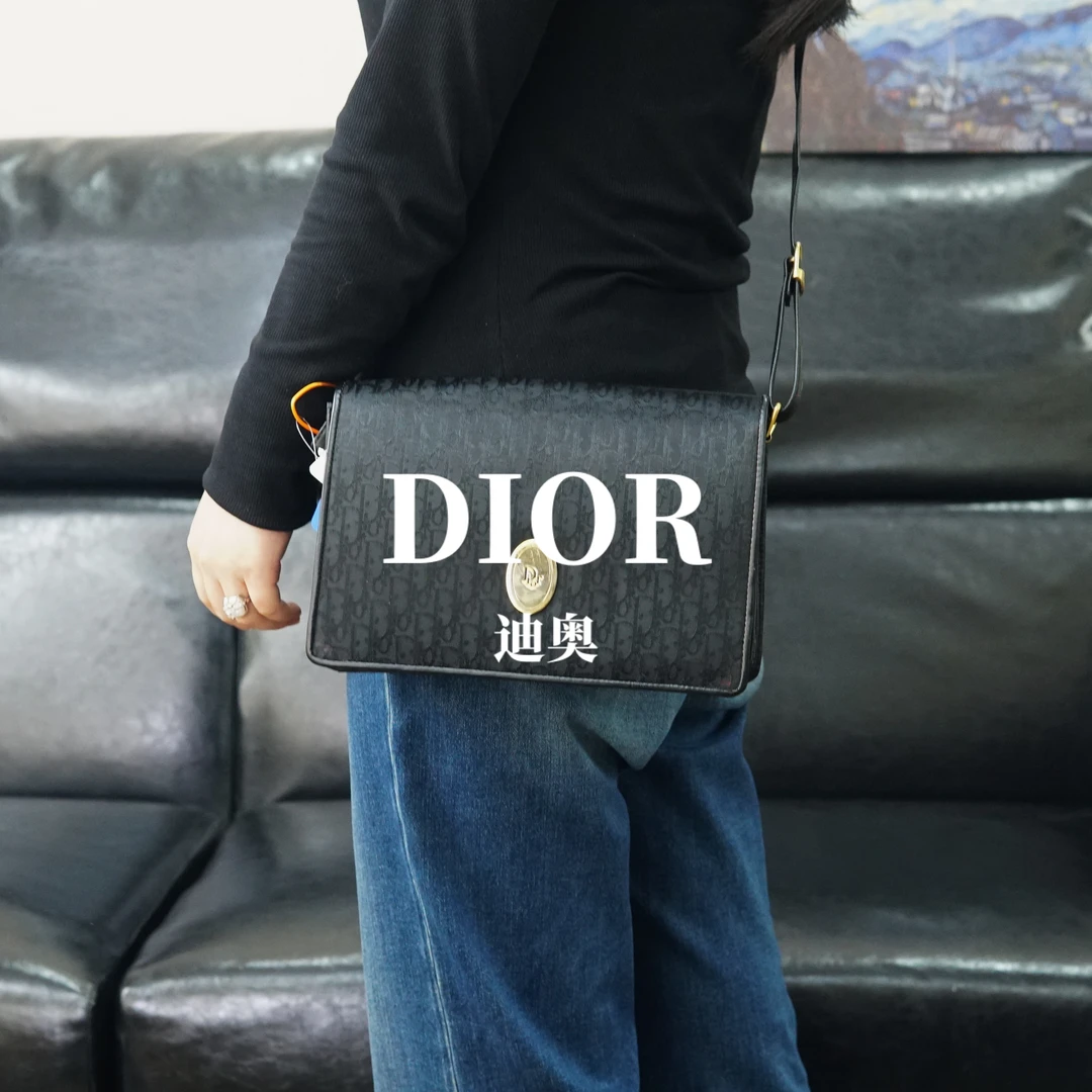 95新 DIOR/迪奥 黑花单肩斜挎包/JJ12823584/3584