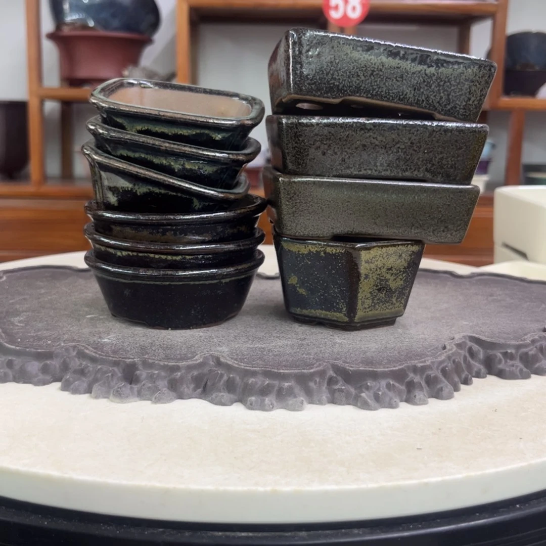 紫砂花盆松*瑕疵10个。。。。