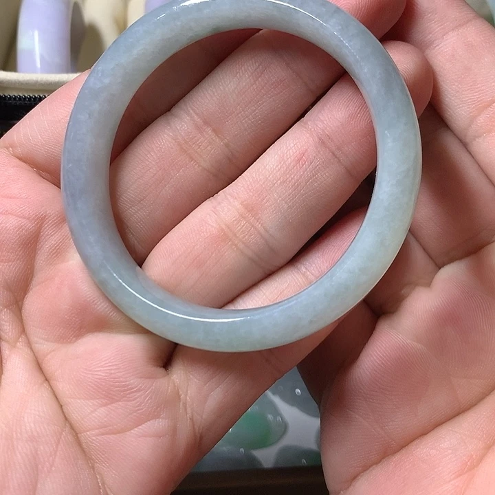 翡翠颈饰未镶嵌50.5圈