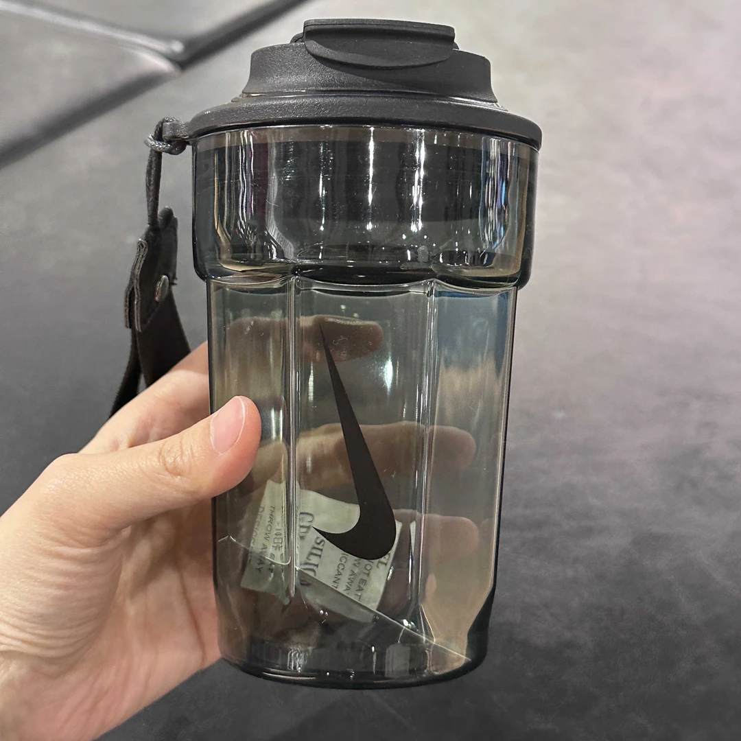耐克/NIKE  运动便携水杯（超级福袋）