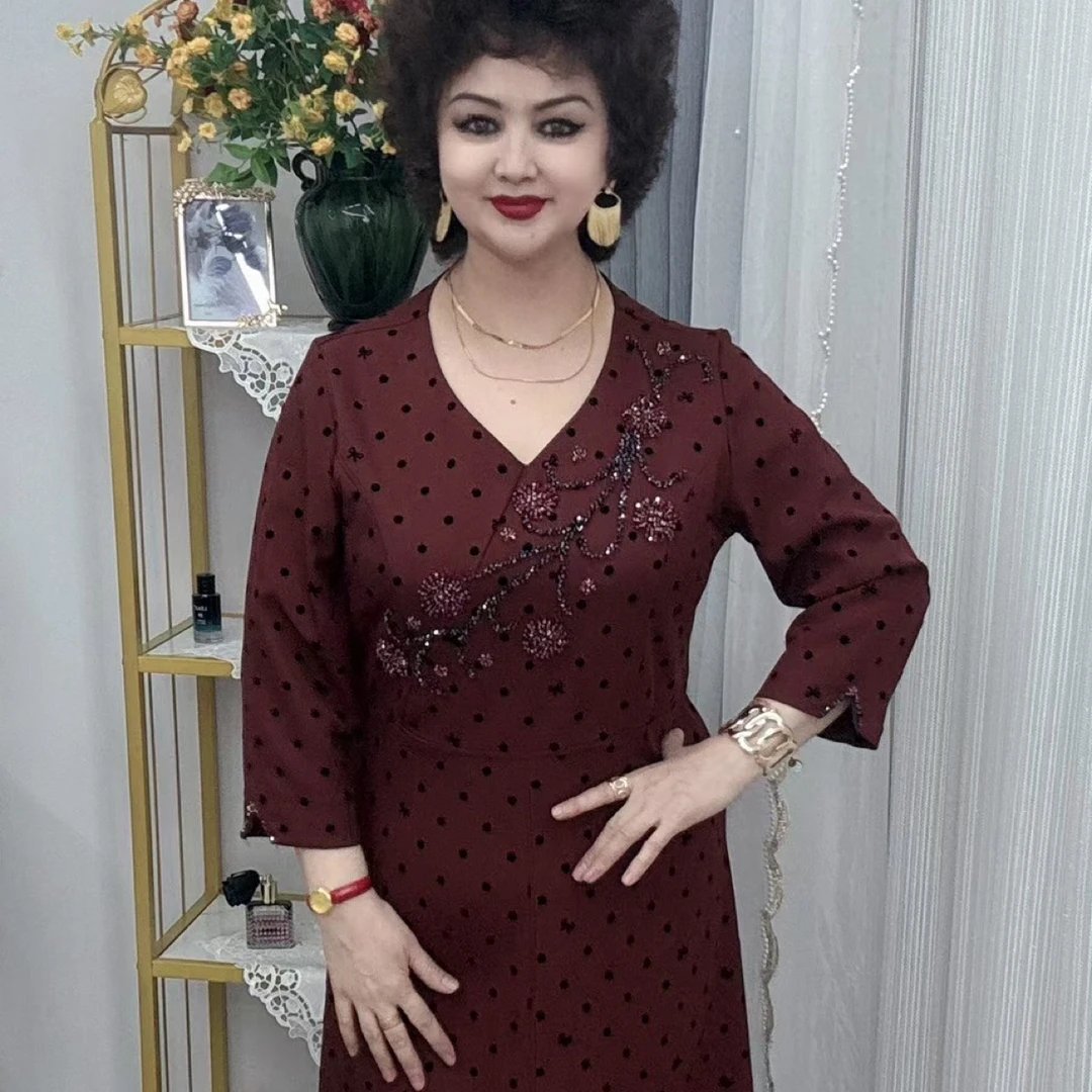 秋冬新款中老年妈妈加绒长款气质显瘦连衣裙