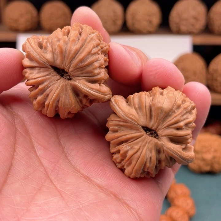 文玩核桃把件文玩核桃平谷四座楼