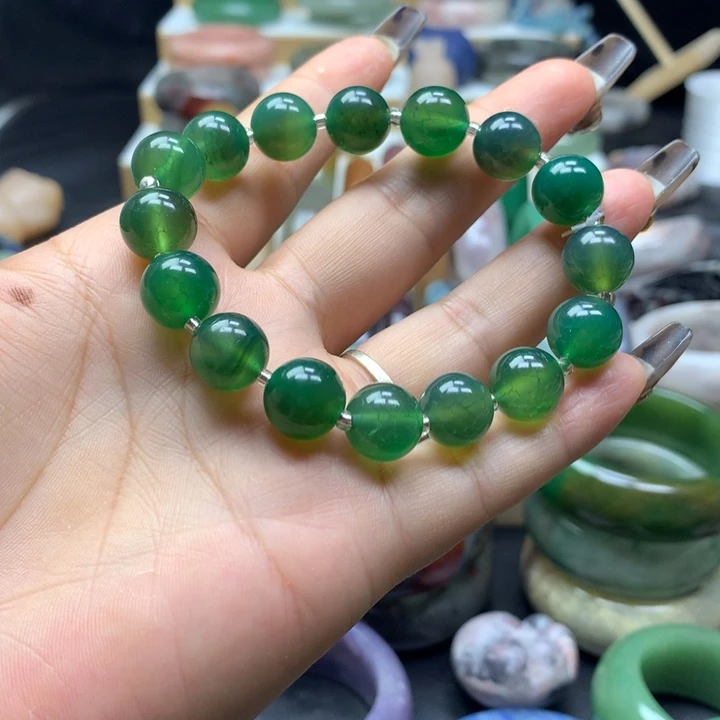 未镶嵌手镯石英质玉