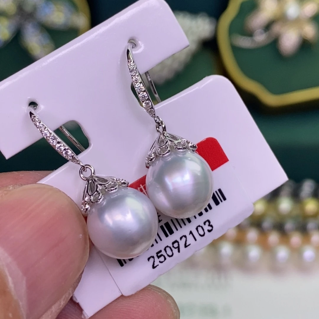 银S925镶嵌耳饰海水珍珠