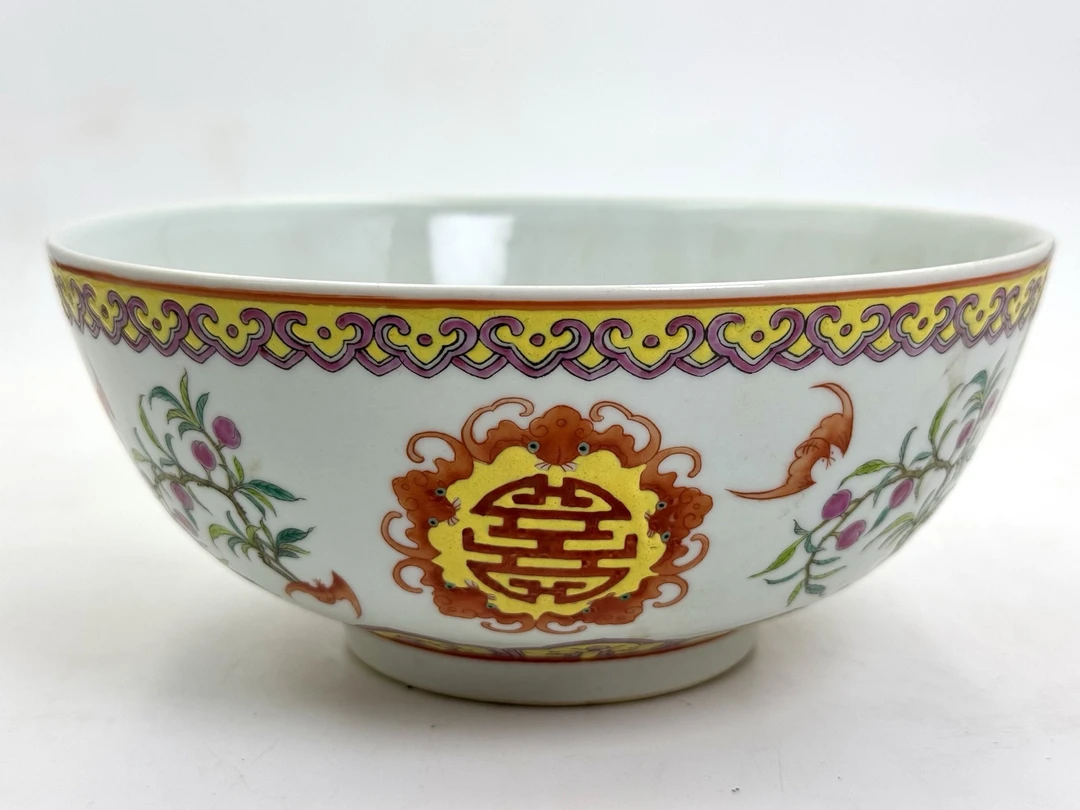 珐琅彩五福寿桃大海碗