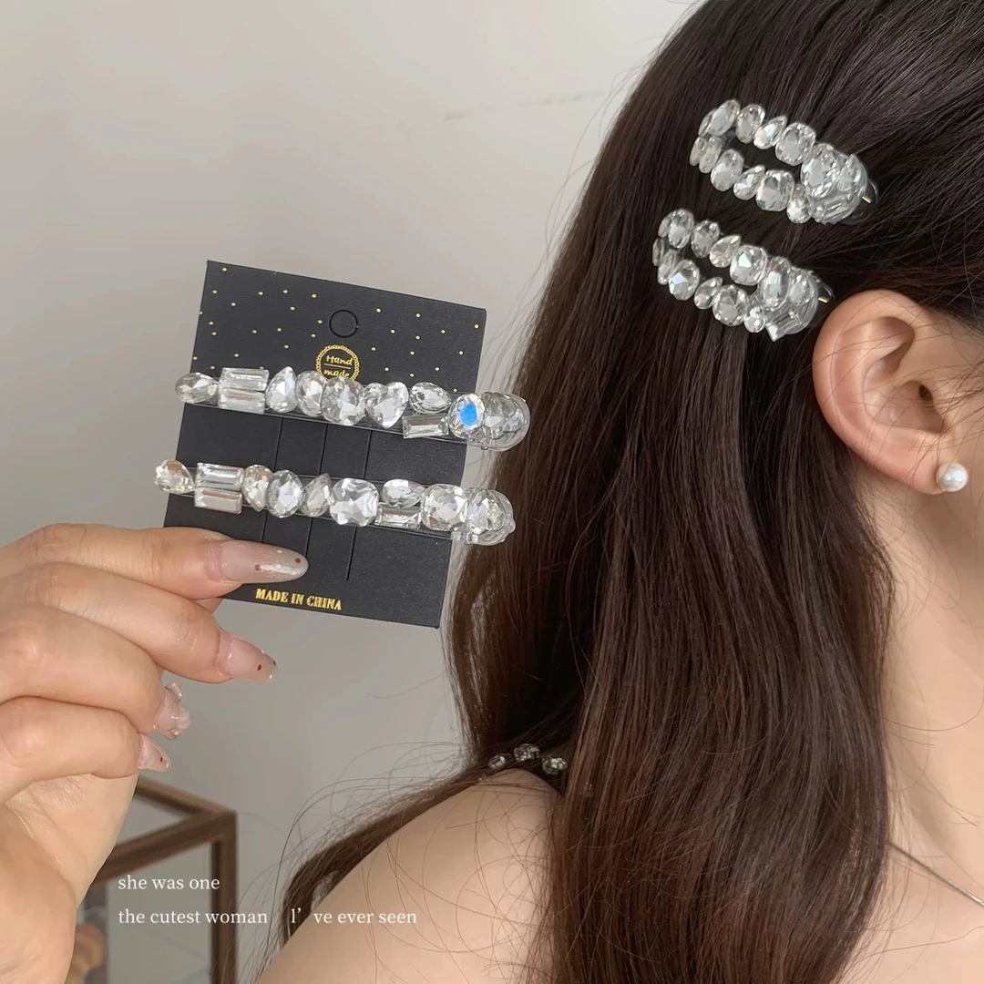 高端镶嵌发夹款式随机