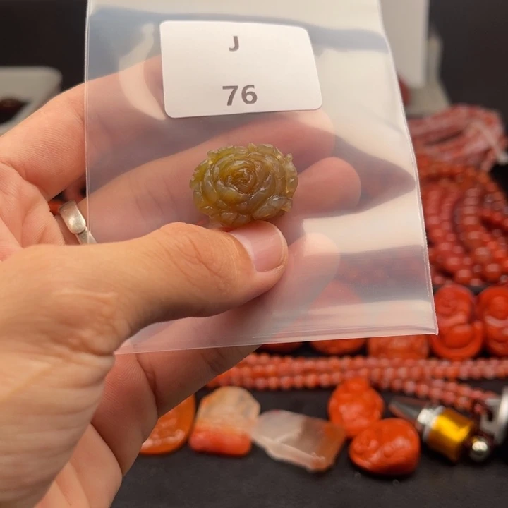 未镶嵌南红玛瑙多样性发货配饰南红玛瑙