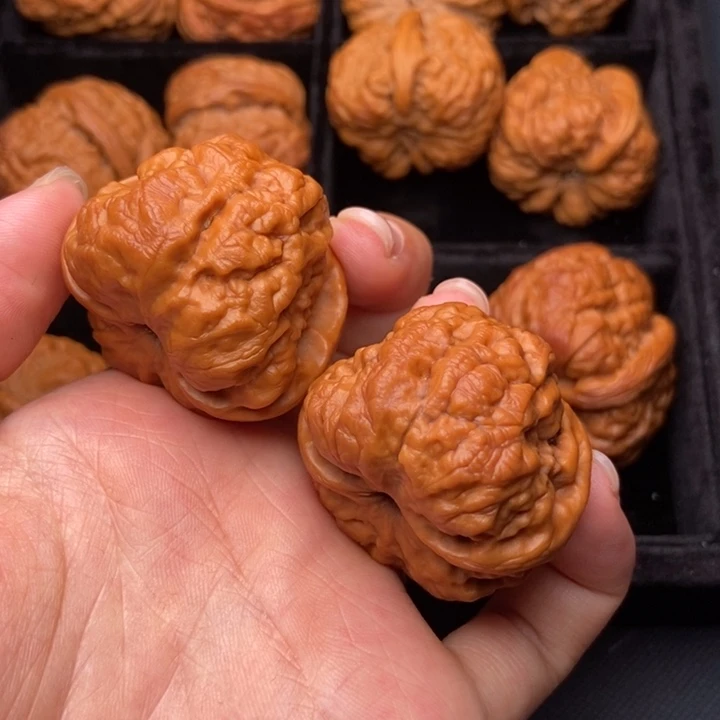 文玩核桃吊坠秦岭核桃