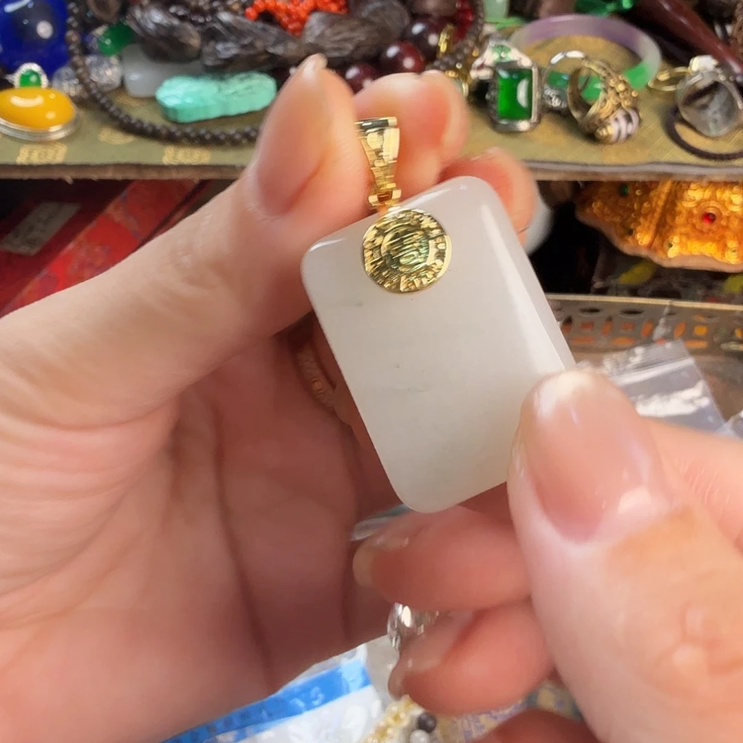 滴血莲花菩提吊坠