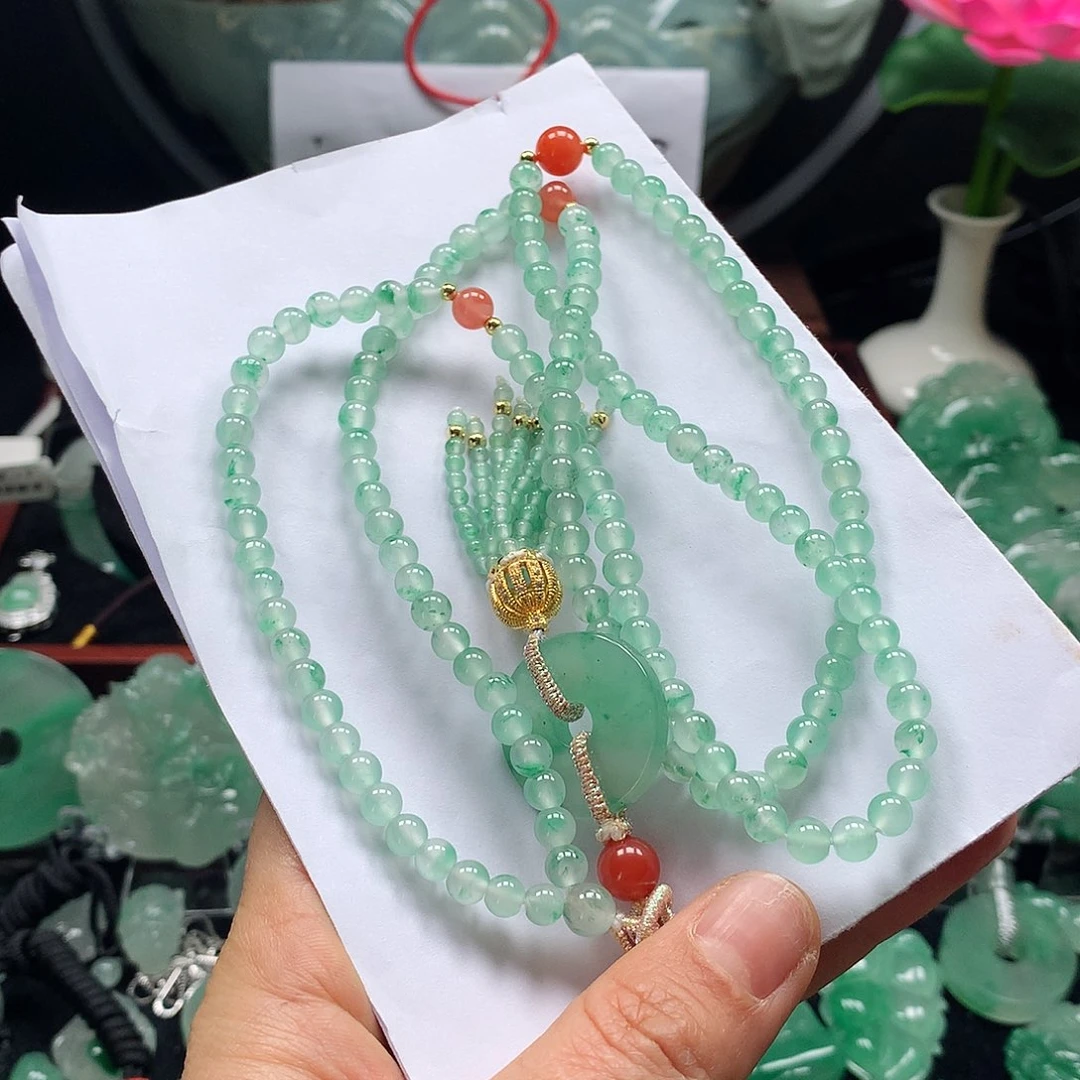 石英质玉项链未镶嵌