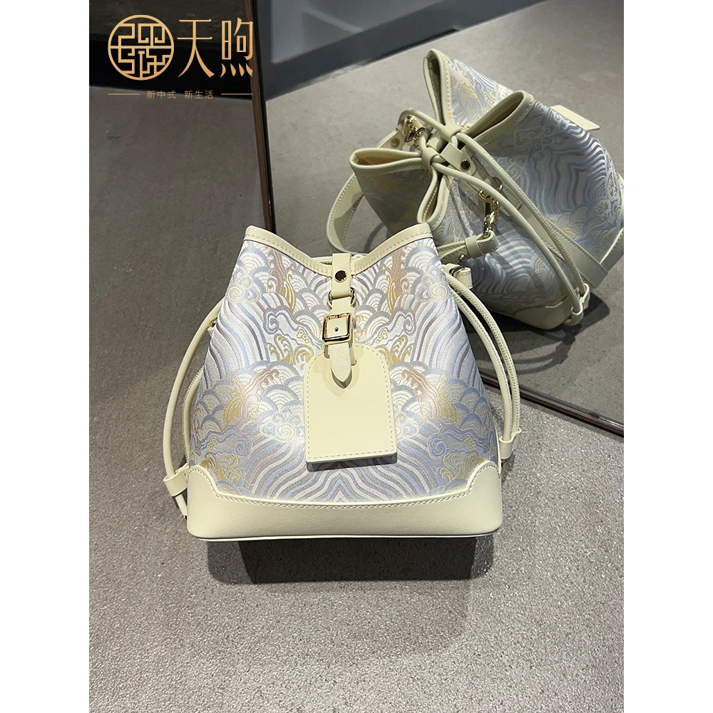 Pmsix非遗织金织锦新中式国风发财桶斜挎单肩手提女包编织水桶包