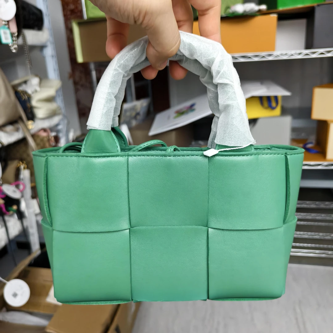 99新 BOTTEGA VENETA/葆蝶家 /KIKI/单肩包/14588809