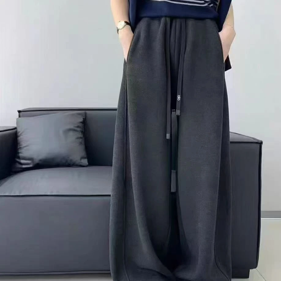 高品童装儿童羊毛弯刀裤2025年冬新款男女童直筒休闲裤可亲子