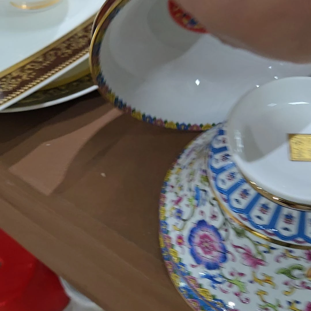 瓷片微微瑕珐琅彩6寸2个666