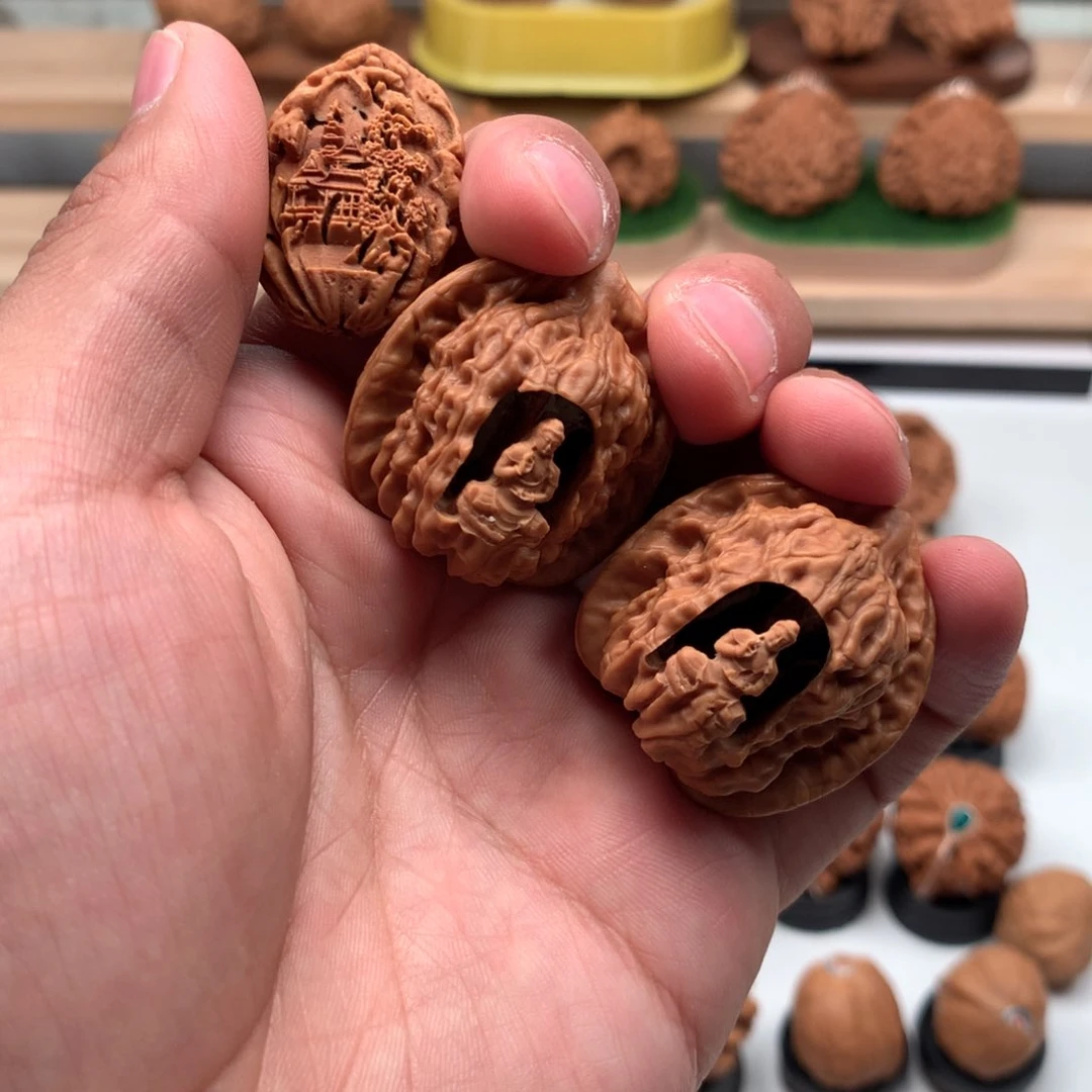 【闪购商品】文玩核桃吊坠隐隐约约