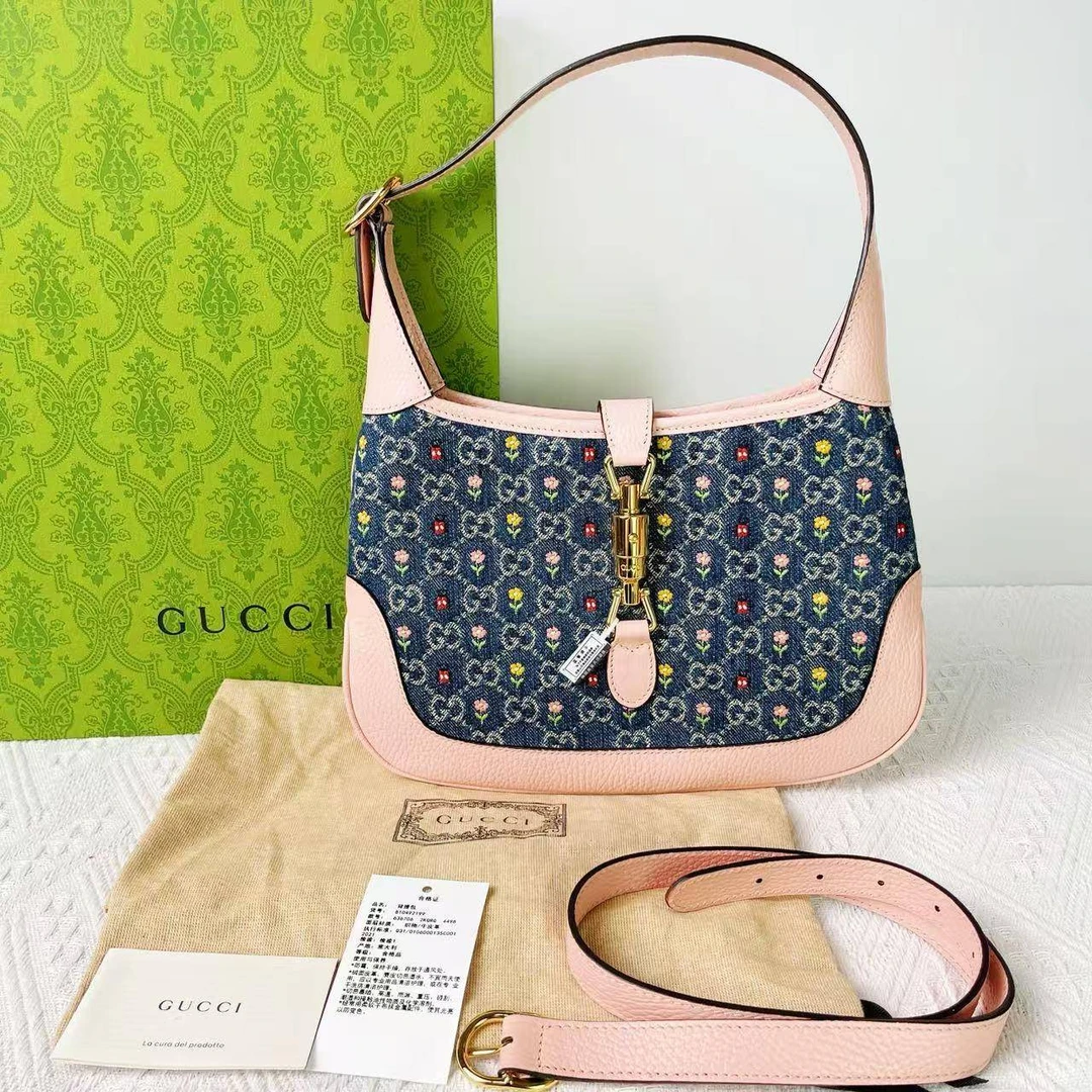 胖虎佳佳/古驰/95新/公价0/箱包/斜挎包/31B2505280094