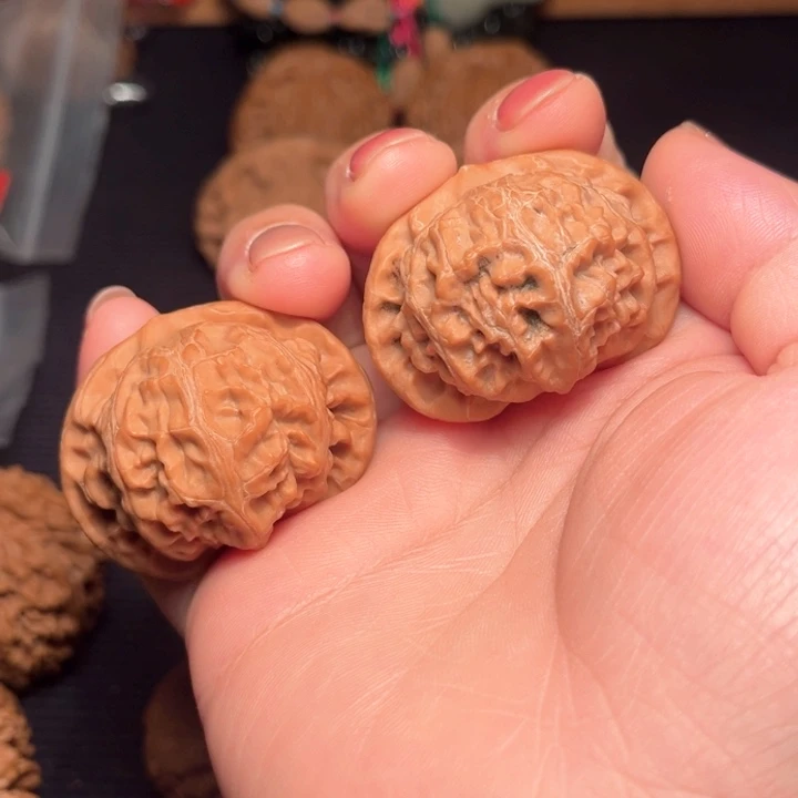 拖***机文玩核桃把件宫灯40