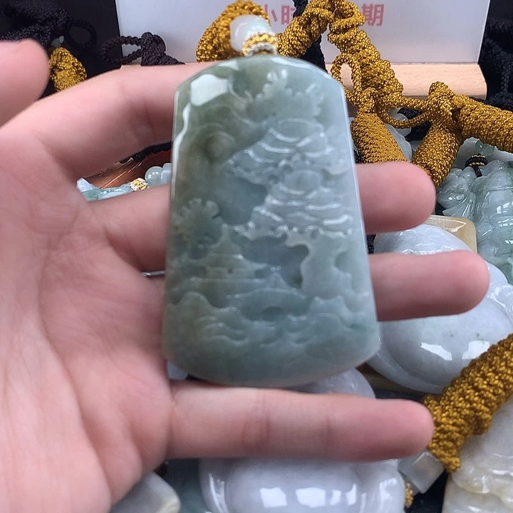 翡翠未镶嵌颈饰天然保真a货翡翠