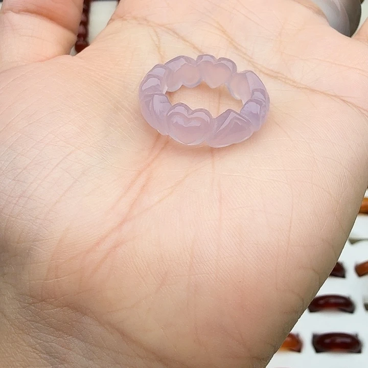 吾***王玛瑙/玉髓未镶嵌戒圈