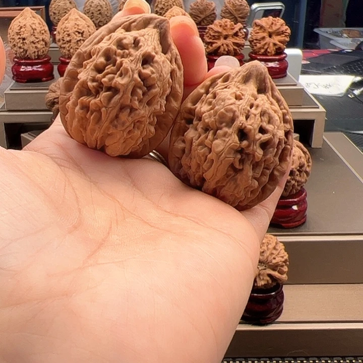 吊坠文玩核桃36 蚂蚁王 f-026