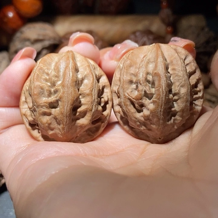 把件文玩核桃东北楸子小雪59