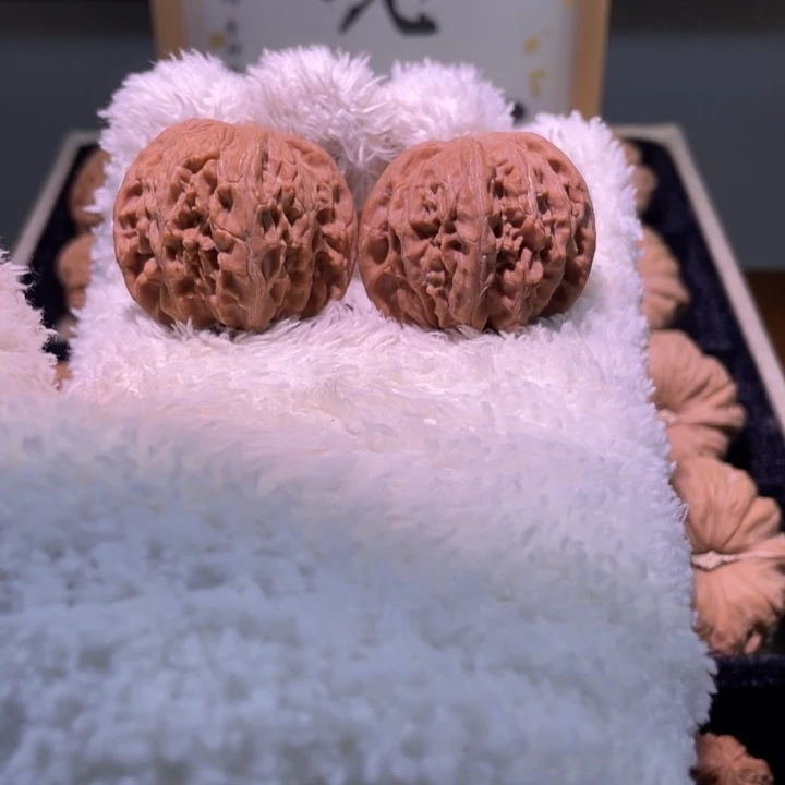 文玩核桃吊坠38全品磨盘