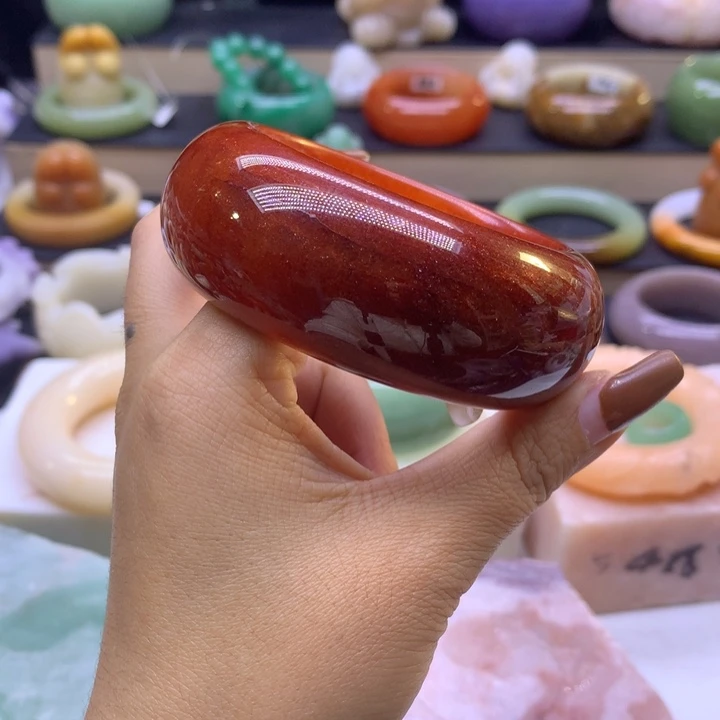 C****石英岩玉未镶嵌13468975444