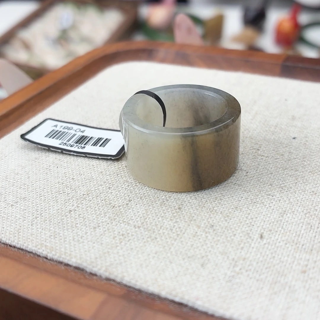 和田玉未镶嵌戒指c74糖青花直切17.6不退换