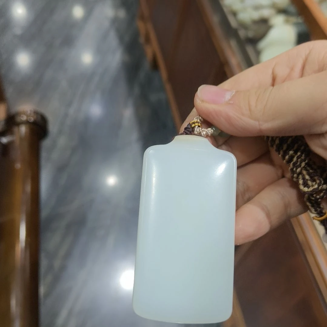 和田玉未镶嵌吊坠(不含链)新疆且末料