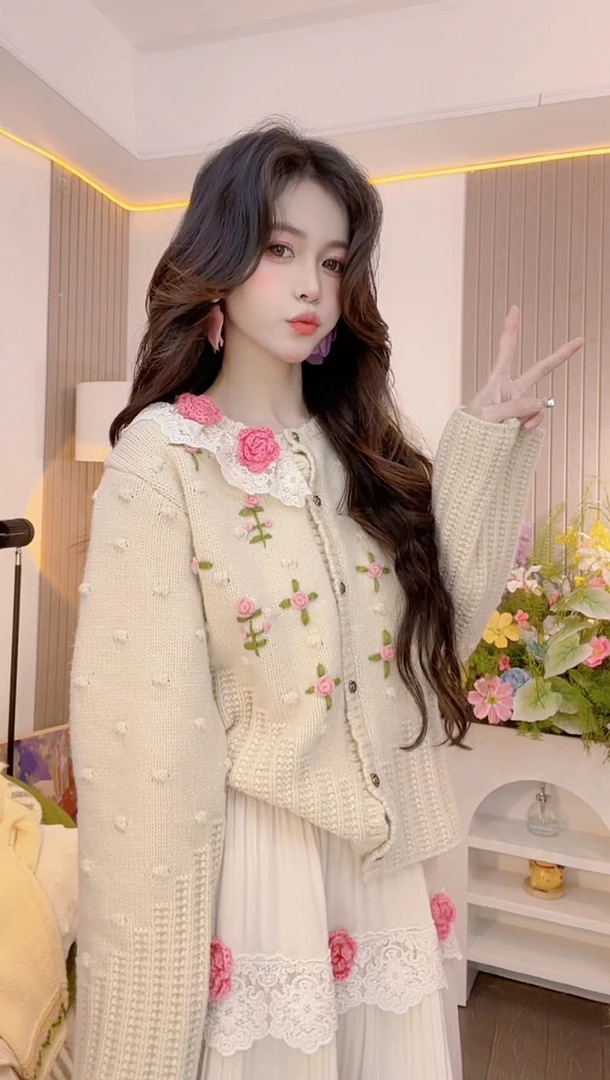 【韩系小粉花】毛针织衫显瘦气质时尚法式甜美温柔网红秋冬设计感