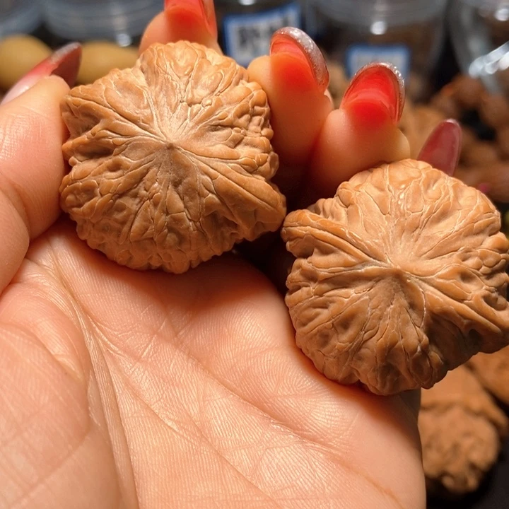 吊坠桃核铁锤全品38尺